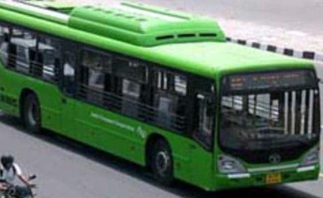 A study conducted by Council of Scientific and Industrial Research (CSIR) claims buses that run on compressed natural gas (CNG) emit 'nanocarbon' particles that can cause cancer.