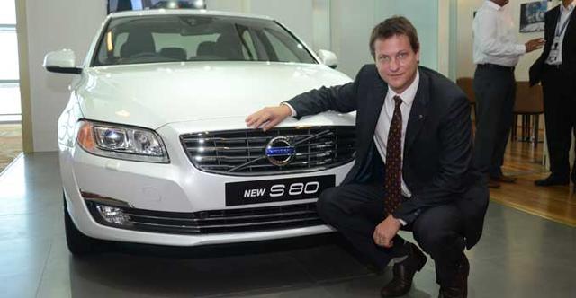 Volvo has launched the facelifted version of S80 saloon in India. It is offered in two variants- D4 and D5. While the D4 diesel engine model is priced at Rs. 41.35 lakh, the top spec D5 costs Rs. 44.80 lakh