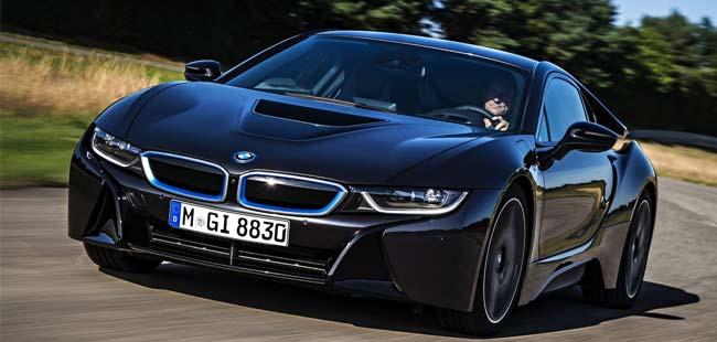 BMW Delivers First i8s to Customers in Germany