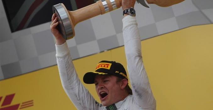 Nico Rosberg won the Austrian Grand Prix from team-mate Lewis Hamilton to extend his championship lead to 29 points. The Mercedes team had a strategy in place and that is the reason why though Rosberg started 3rd and Hamilton 9th, both the drivers saw themselves battling it out for the top spot yet again.
