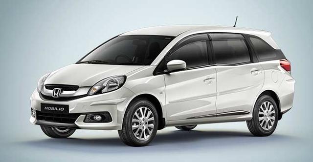 Though, everyone knew that the 7-seater MPV would receive a great response, the carmaker has revealed that it received 85 per cent of bookings for the Mobilio's diesel variant.