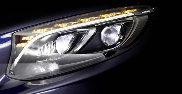 Mercedes-Benz Showcases New LED Head-lamp Technology