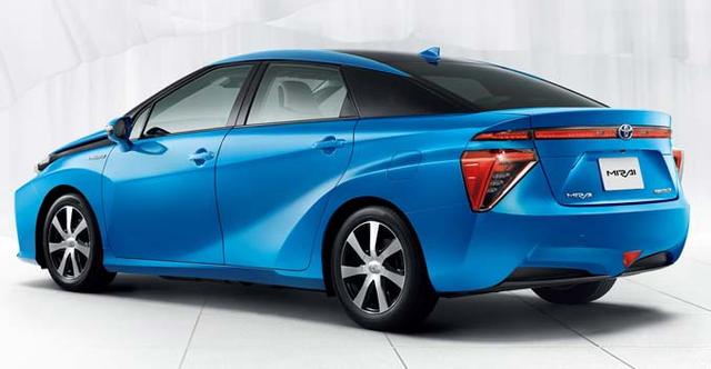 Toyota to Allow Royalty-Free Use of Its Fuel-Cell Patents
