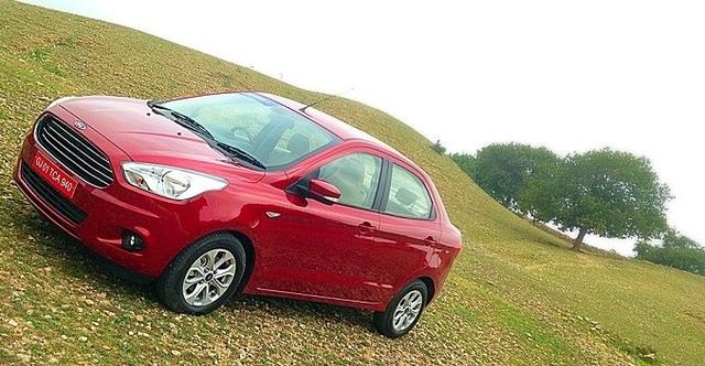 The first thing that I noticed was how much nicer the Ford Figo Aspire looks in comparison to its competition - not just in overall physical design, but also exterior feel and fit-and-finish.
