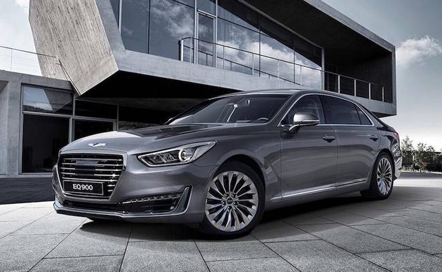 Today, at the ongoing Auto Expo 2016, the Korean manufacturer has showcased the Genesis G90 luxury sedan which has been designed to compete with other high-end luxury brands like Mercedes-Benz and Audi.