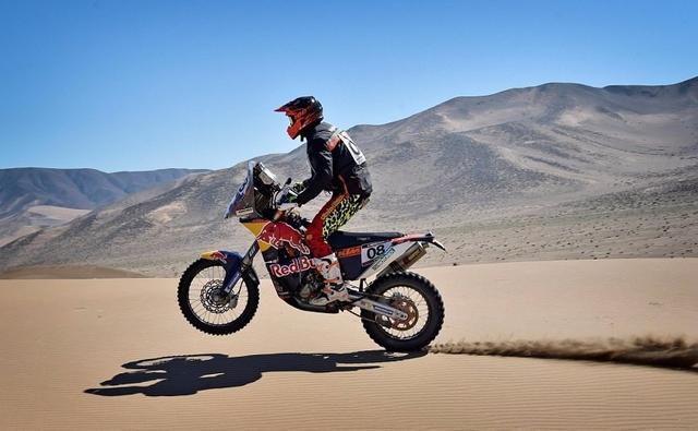 Winning two stages back to back, KTM's Toby Price won the ninth stage of the 2016 Dakar Rally extending his overall lead over Honda's Paulo Goncalves by more than half an hour.