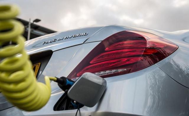 Mercedes-Benz' parent company Daimler recently announced its plan to introduce 10 plug-in hybrid models by 2017.
