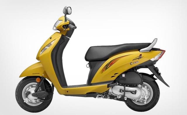 Introducing its seventh model for the 2016 calendar year, Honda Motorcycle and Scooter India (HMSI) has launched the updated Activa-i in the country with prices starting at Rs. 46,596 (ex-showroom, Delhi). The scooter gets three new colour options.