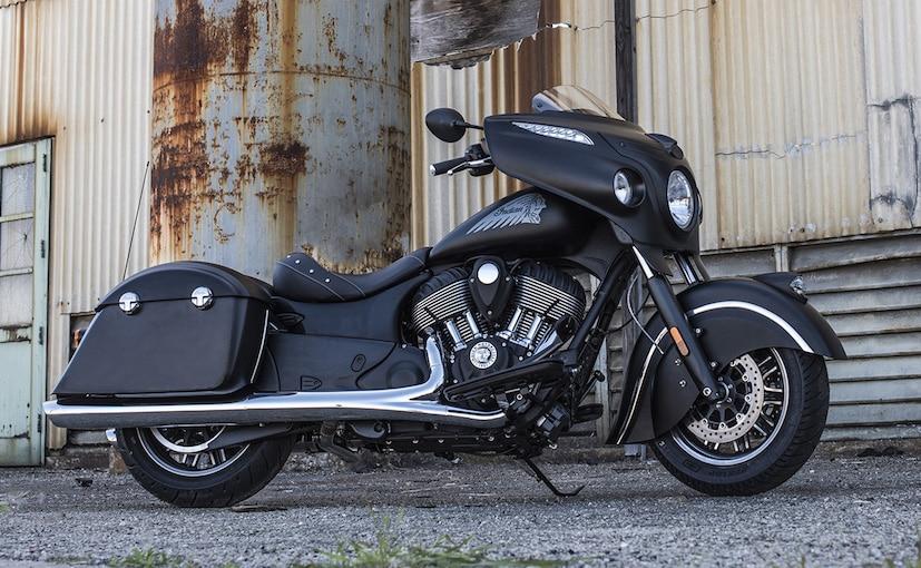 The 2016 Indian Chieftain Dark Horse has been launched in India, priced at Rs. 31.99 lakh (ex-showroom, Delhi). The fourth launch from the Polaris owned manufacturer this year, the Chieftain gets an all-black treatment with the Dark Horse while retaining the same underpinnings.