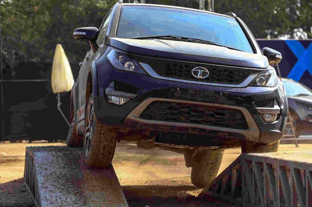 Tata Hexa Clocks 1498 Units In First Month Of Launch