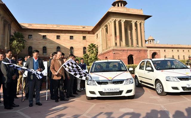 Ministry Of Finance Inducts 15 Mahindra e-Verito Electric Vehicles In Its Fleet; Opens 28 Charging P