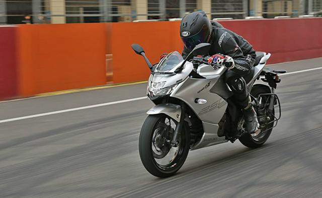 We spend some time with the new 250 cc motorcycle from Suzuki Motorcycle India Private Limited, the all-new Suzuki Gixxer SF 250, at the Buddh International Circuit (BIC).