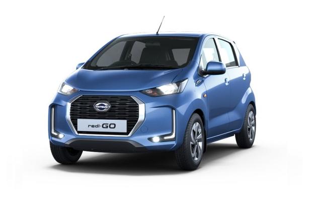 The new Redi-GO comes in six colour options - Vivid Blue, Ruby Red, Sandstone Brown, Bronze Grey, Crystal Silver, and Opel White, and in six variants - D, A, T, T(O) 800 cc, T(O) 1.0, and T(O) 1.0 AMT.