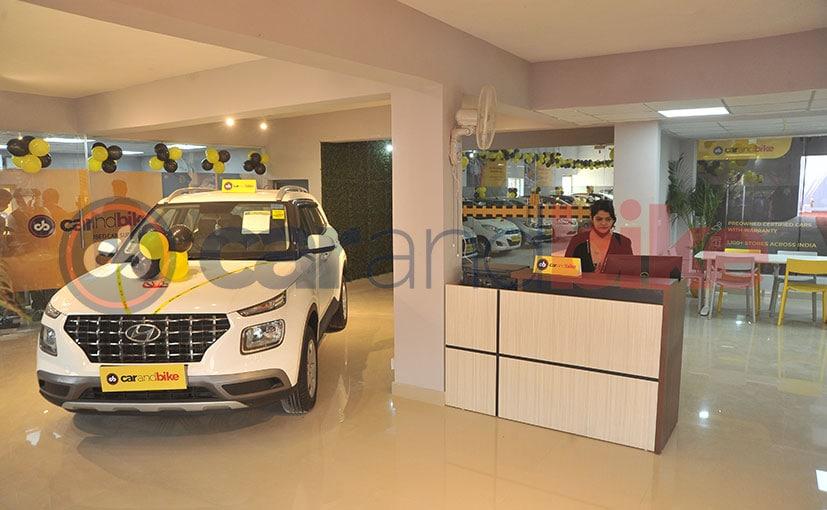carandbike's First Used Car Superstore Launched In Noida