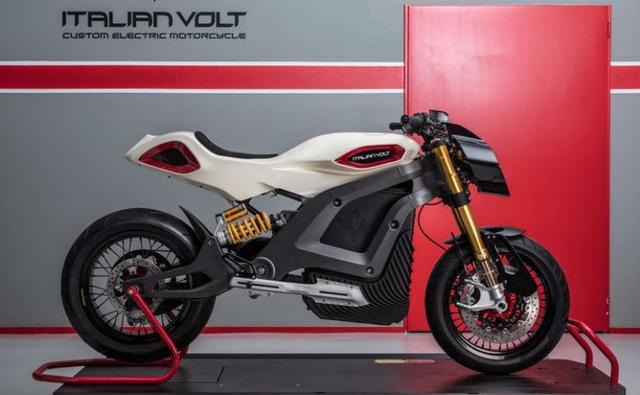 Milan-based start-up, Italian Volt has introduced its first electric motorcycle - the Lacama. Italian Volt was set up by three partners, out of which two - Nicola Colombo and Valerio Fumagalli - hold a Guinness Record for the longest distance travelled on an electric motorcycle. In 2013, the duo travelled 12,379 km from Shanghai, China to Milan in 44 days, purely on electric power.