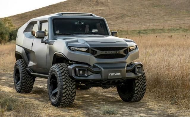US Automobile company Rezvani has unveiled its latest model, the Rezvani Tank SUV. It is a 4x4 SUV which gets ballistics protection, night-vision and other such features. The prices start at $178,000.