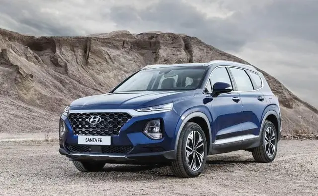 Hyundai officials confirmed that the 7-seater Santa Fe SUV will come in the mild hybrid and plug in hybrid version in the coming 18 months.