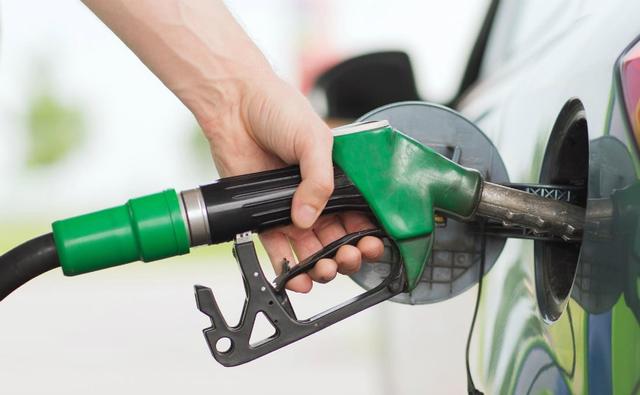 In an affidavit filed in the top court, the Petroleum and Natural Gas Ministry said that it would not be possible to segregate pricing of diesel or have a differential pricing mechanism for fuel for private vehicles.
