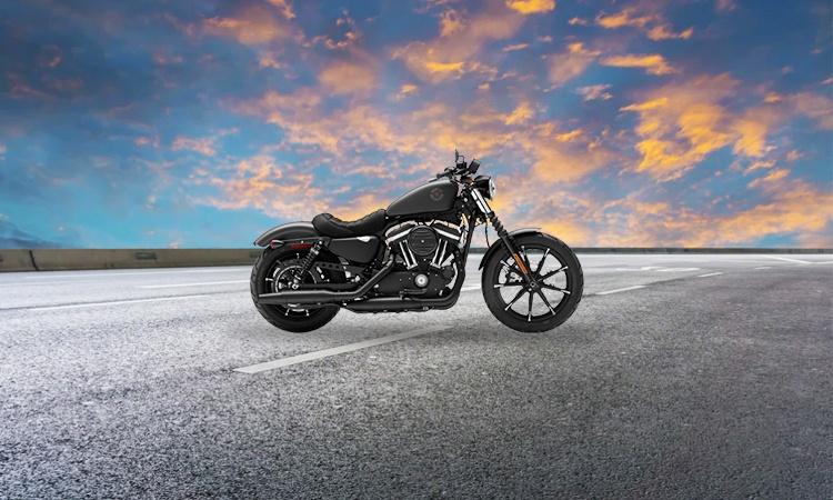 Harley-Davidson Iron 883 Quick Compare