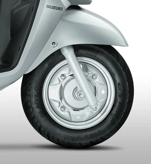 Suzuki Silver Side Tyre
