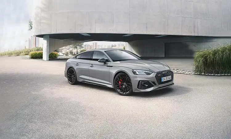 RS5 vs Cayenne Coupe