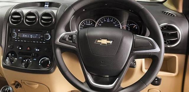 Chevrolet Enjoy Steering Audio Controls