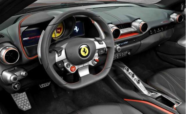 Ferrari 812  Superfast Steering Mounted Controls