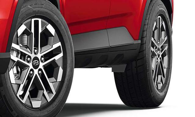 Hyundai Venue Alloy Wheels