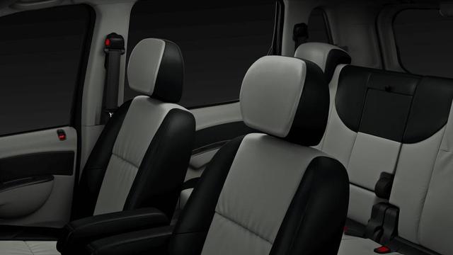 Mahindra Nuvosport Seat Dynamic Leather Textures
