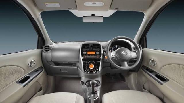 Nissan Micra Dashboard