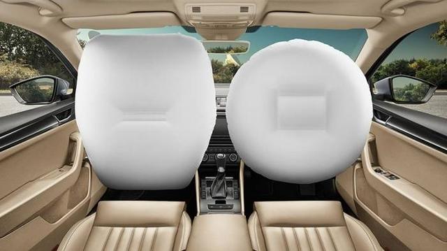 Skoda Superb Dual Airbags