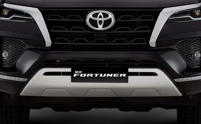 2021 Toyota Fortuner Grille