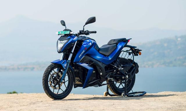 The Kratos R currently retails for Rs 1.87 lakh (ex-showroom, India), while the more affordable Urban trim can be had for Rs 20,000 less