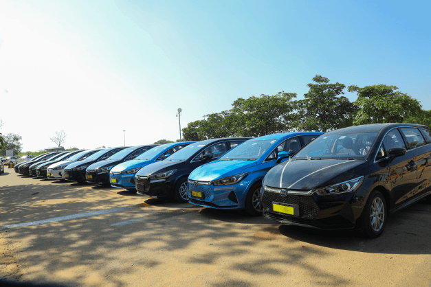 The BYD e6 electric MPV will be delivered to OHM E Mobility in a phased manner over the next six months. The first phase of the project will see the delivery of 50 BYD e6 vehicles, which got flagged off in Hyderabad.