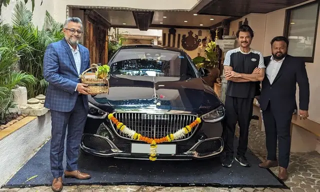 The actor recently took delivery of his brand-new Maybach S580 at his residence.