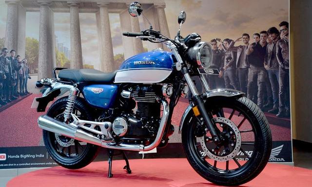 Honda Two Wheelers India sold 5,61,946 vehicles in April 2024, while Hero MotoCorp reported sales of 5,33,585 units during the same period.