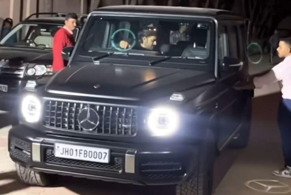 MS Dhoni was recently spotted driving his new Mercedes-AMG G63 but what really caught everyone’s attention was the special number plate