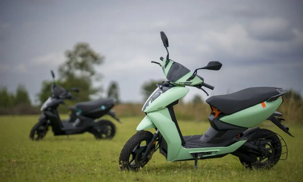 The reduction in pricing for the entry 450 electric scooter comes following Bajaj updating the Chetak electric scooter range with a new entry variant.