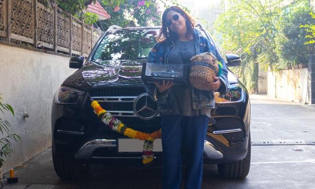 Bollywood actor Richa Chaddha recently purchased the latest Mercedes-Benz GLE luxury SUV. She shared her excitement over her new vehicle on social media