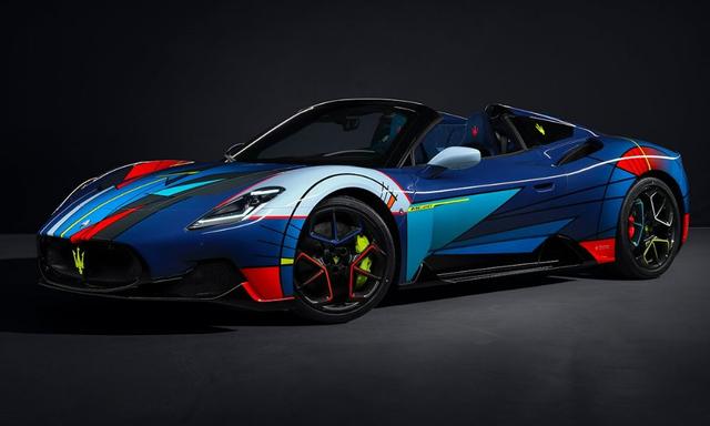 The MC20 Cielo “Opera d’Arte” turns the mid-engine sportscar into a work of art featuring a unique geometric pattern livery. 