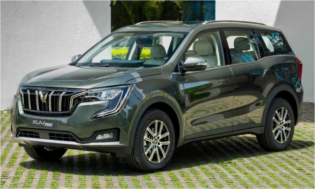 Mahindra XUV700 Orders Jump 40% In July Following Price Cut For AX7, AX7 L Trims Mahindra XUV700 Orders Jump 40% In July Following Price Cut For AX7, AX7 L Trims