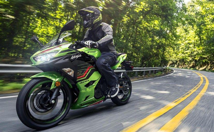 Kawasaki India does not have the Ninja 400 listed on its website anymore. The motorcycle was sold in India as a CBU and was priced exactly the same as the Ninja 500, which led it to be discontinued.