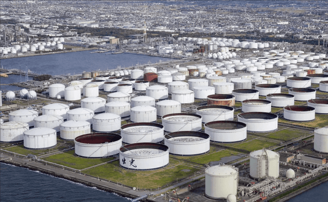 In volatile trade, Brent crude futures for May rose 82 cents, or 1.1% to $73.79 a barrel. U.S. West Texas Intermediate crude futures for April gained 90 cents, or 1.4%, at $67.64