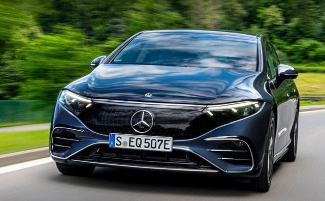 The function will be available for Mercedes-Benz customers owning an S Class or EQS produced from July 2022 onwards.