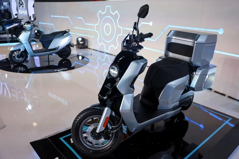 Greaves Cotton Unveils E-Scooter, Electric Cargo Vehicles