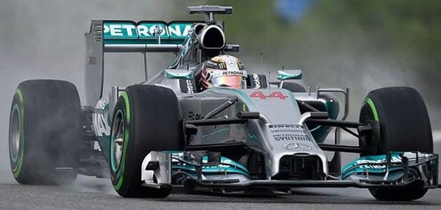 It was Lewis Hamilton's fifth consecutive victory, the first in his career, as he beat team-mate Nico Rosberg at the United States Grand Prix. Hamilton has extended his championship lead to 24 points with two races remaining. With double points on offer in Abu Dhabi, it looks like the championship will be decided at the final round.