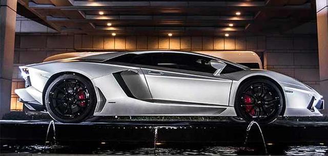 Lamborghini to auction the Aventador Jackie Chan Edition