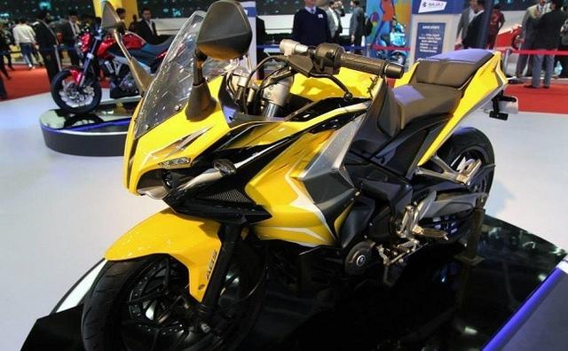 Bajaj Pulsar SS200 is definitely one of the most awaited bikes of the year. What makes it a really special vehicle is the fact that it will be Bajaj's first fully-faired motorcycle in India.