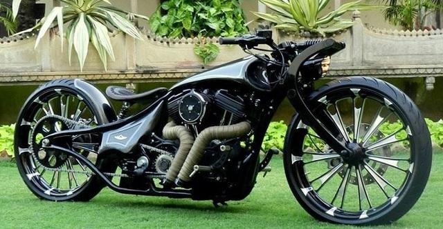 Harley-Davidson India that showcased the Street Custom Concept Bikes at the 2014 Delhi Auto Expo, will reveal another custom concept based on the Street very soon.