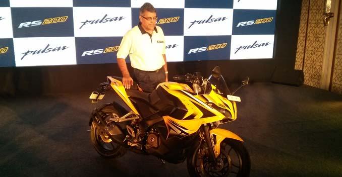 Bajaj Pulsar RS200 Launched; Prices Start at Rs. 1.18 Lakhs
